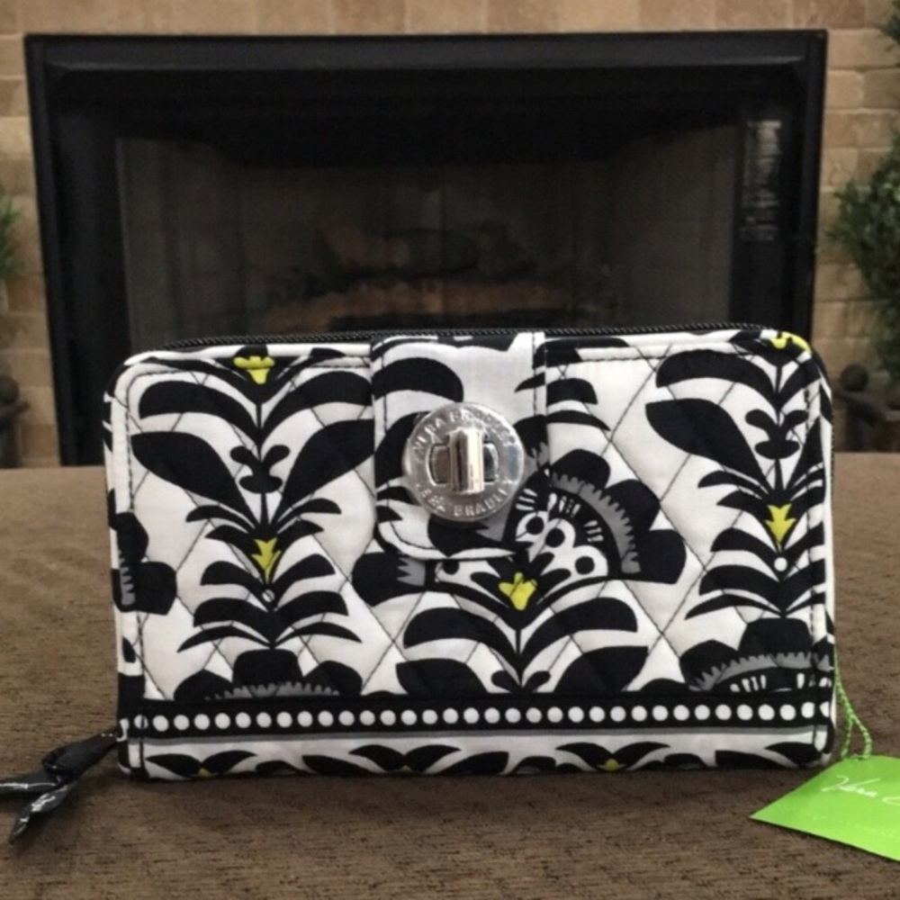 NWT! Authentic Vera Bradley Turn-Lock Wallet!
